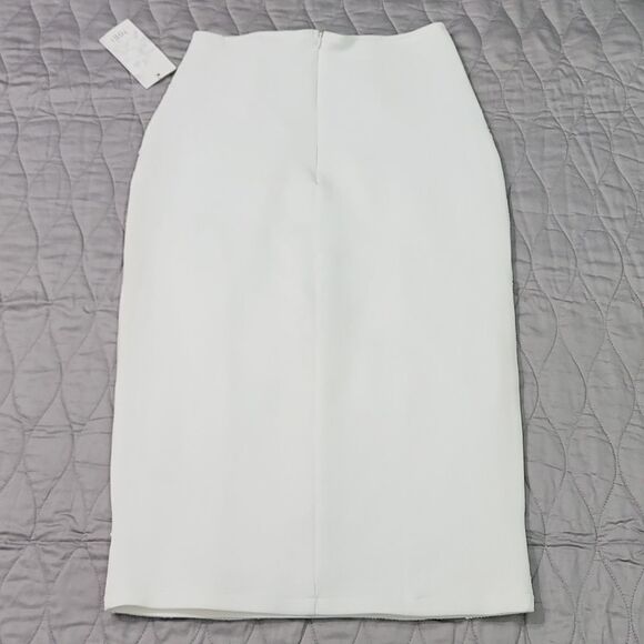 New Tobi White Sequin Skirt Size Medium - Picture 3 of 5